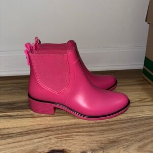 Kate Spade Pink Rainboots size 8